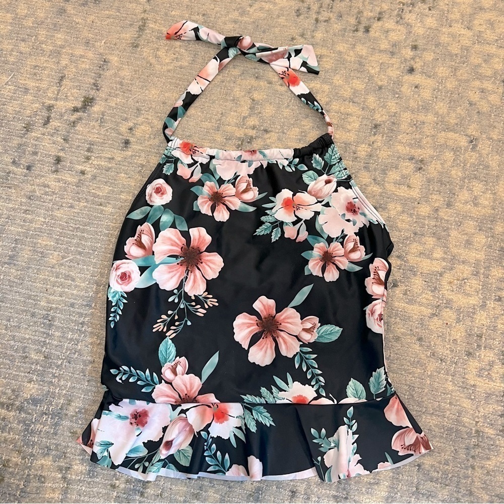 Small women’s floral swim top